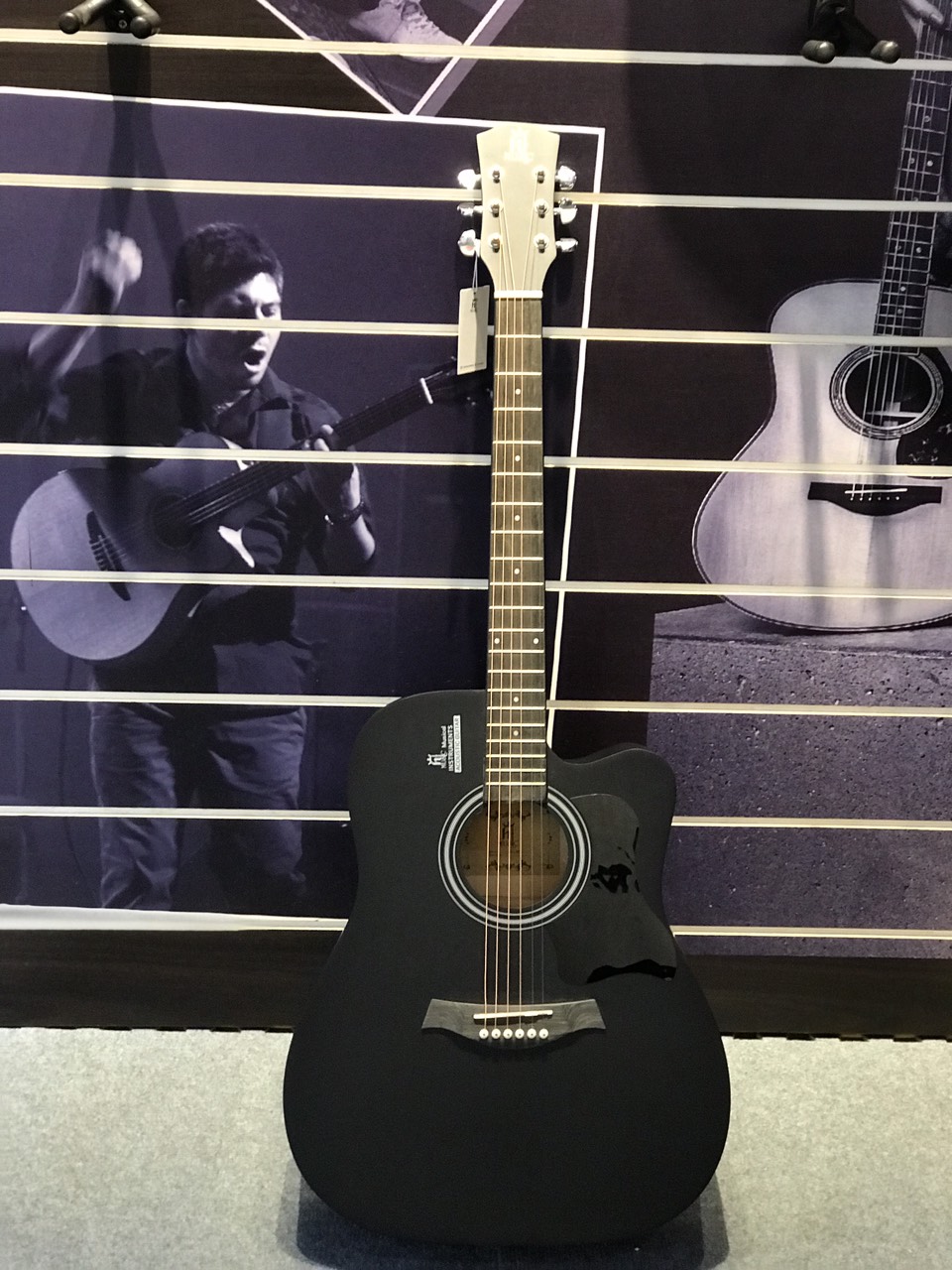 Đàn guitar acoustic giá rẻ cho  người mới chơi