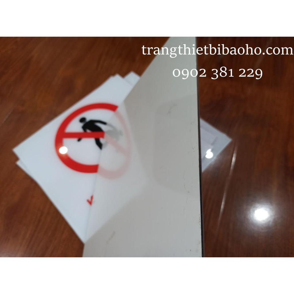 Biển cảnh báo mica dán decal Không phận sự cấm vào KT 30 x 30cm