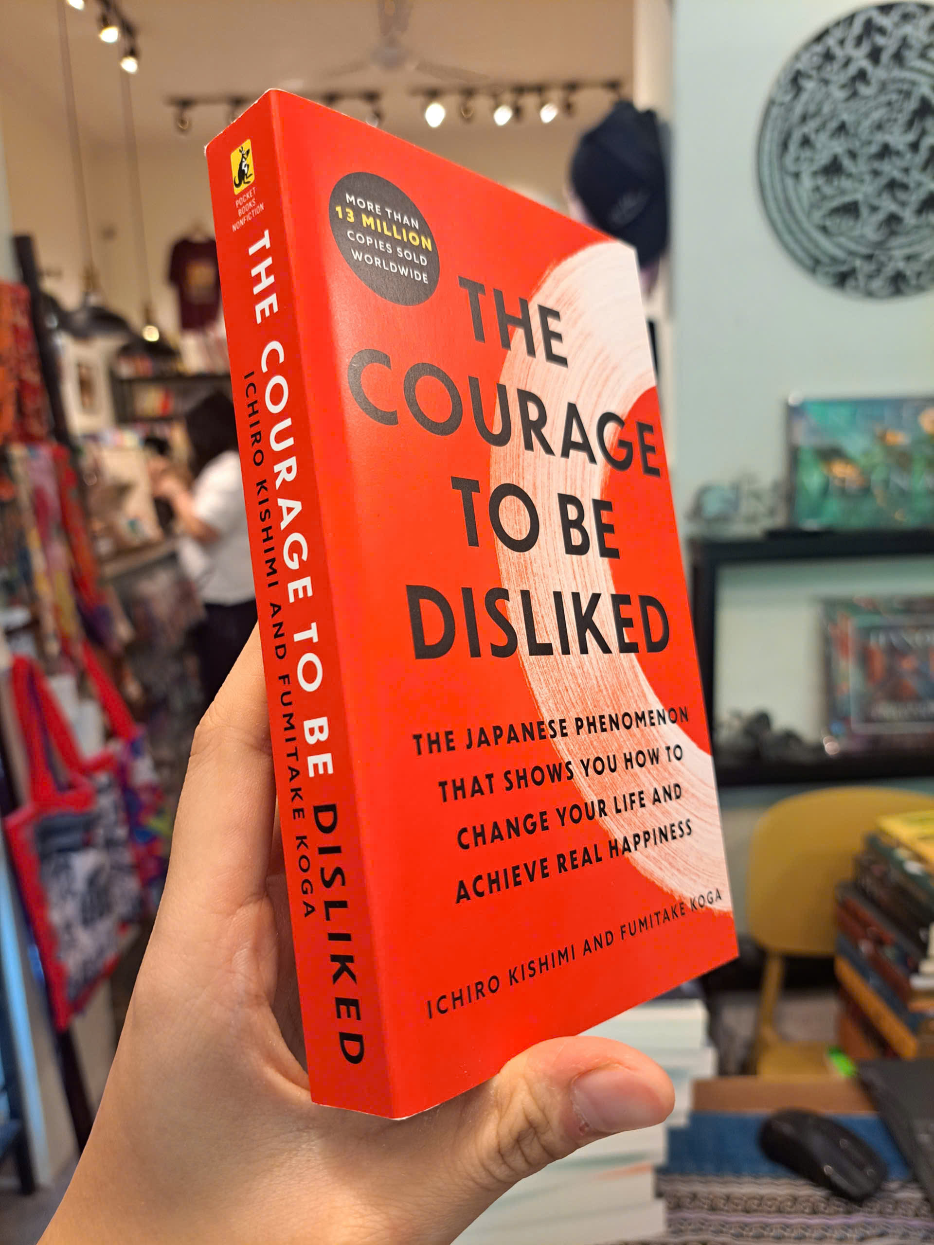 Sách - The Courage to Be Disliked by Ichiro Kishimi | Self Help / Psychology / Ngoại văn Nhập khẩu
