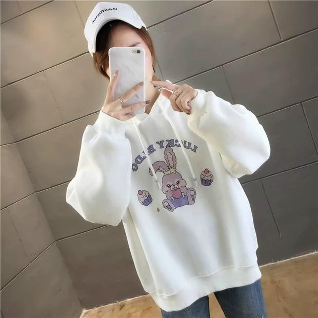 ÁO KHOÁC NỈ HOODIE IN HÌNH, NÓN PHỐI TAI THỎ XINH XẮN