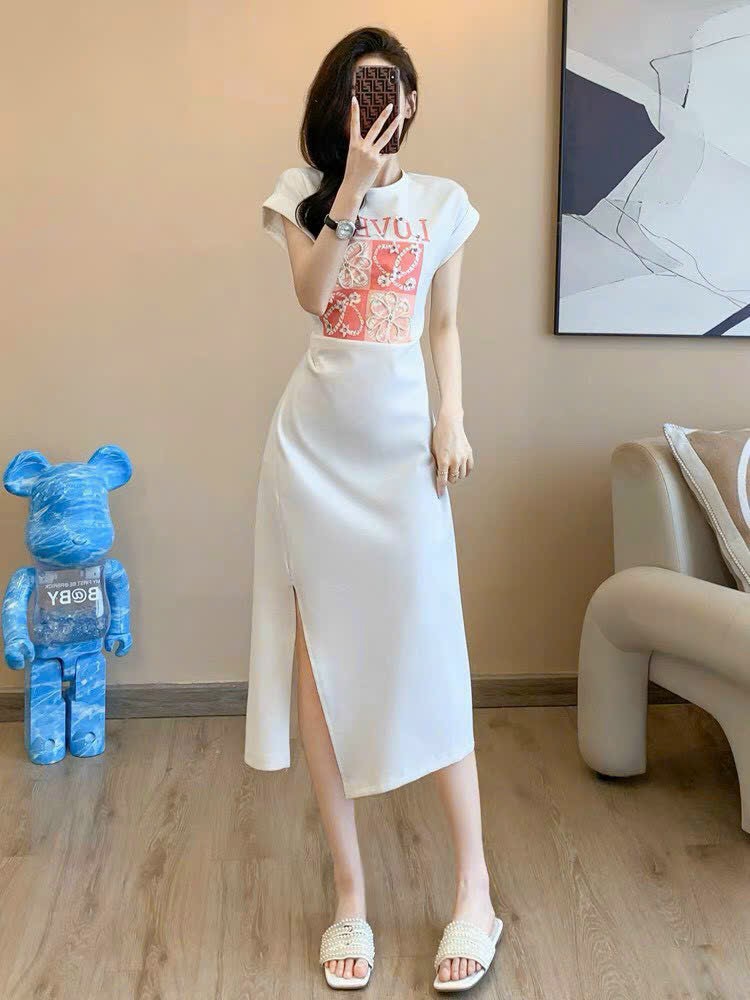 ĐẦM BODY THUN CHỮ LOVE KẾT HỘT CHÂU