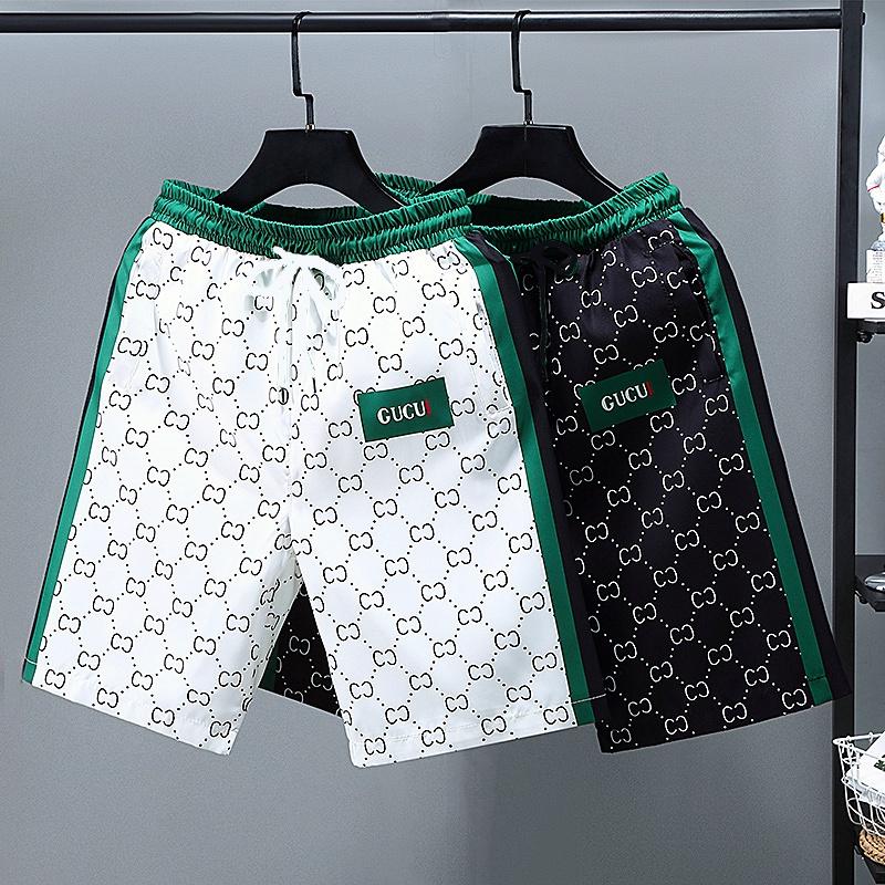 Quần short đùi nam cao cấp TC với thiết kế họa tiết cùng logo chữ hợp thời trang, trẻ trung, năng động - K028