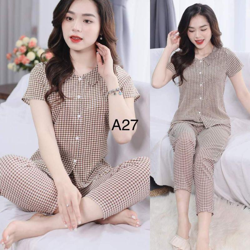 Quần áo cổ v kẻ xinh không nhăn