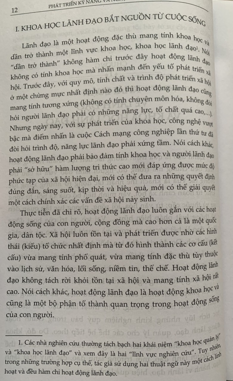 Phát triển kỹ năng và nghệ thuật lãnh đạo