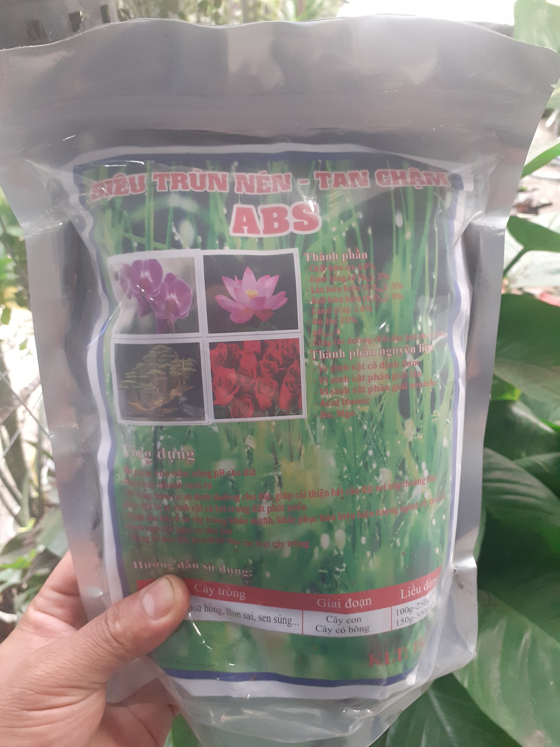 Phân trùn quế siêu trùn nén tan chậm bịch 1 ký.