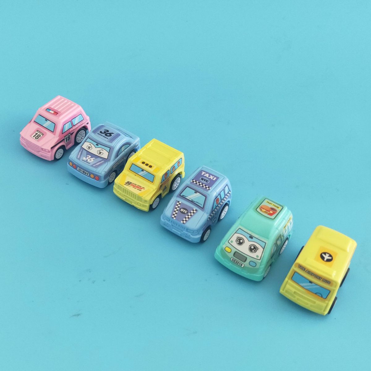 Túi 6 Xe Trớn Đồ Chơi Mini Cho Bé Thỏa Sức Vui Chơi