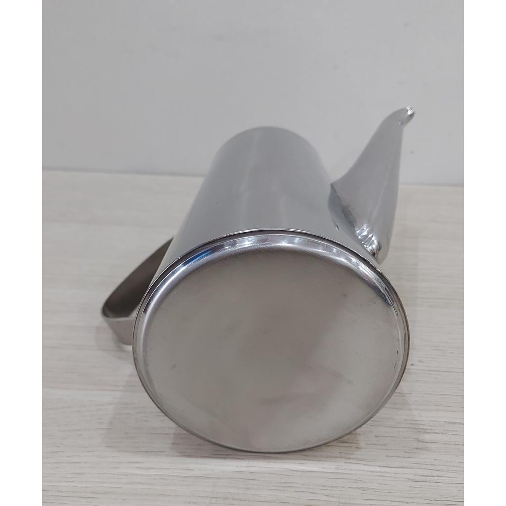 Bình inox,ấm inox 304 có vòi rót, đựng trà cafe