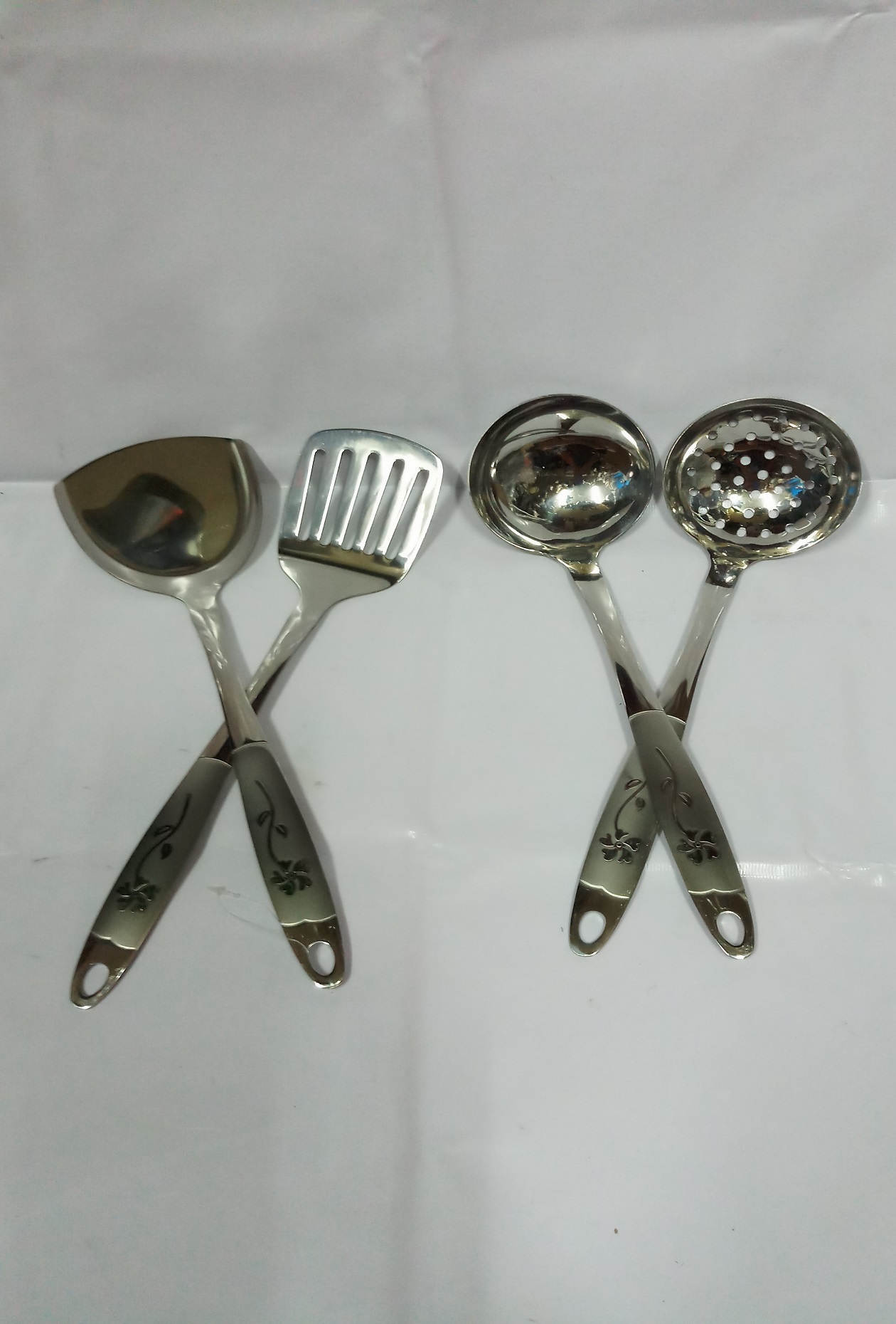 COMBO 1 VÁ MÚC CANH+1 VÁ LỔ VỚT TRỨNG+1 SẠN LẬT+1 SẠN LẬT RÃNH. INOX CAO CẤP.