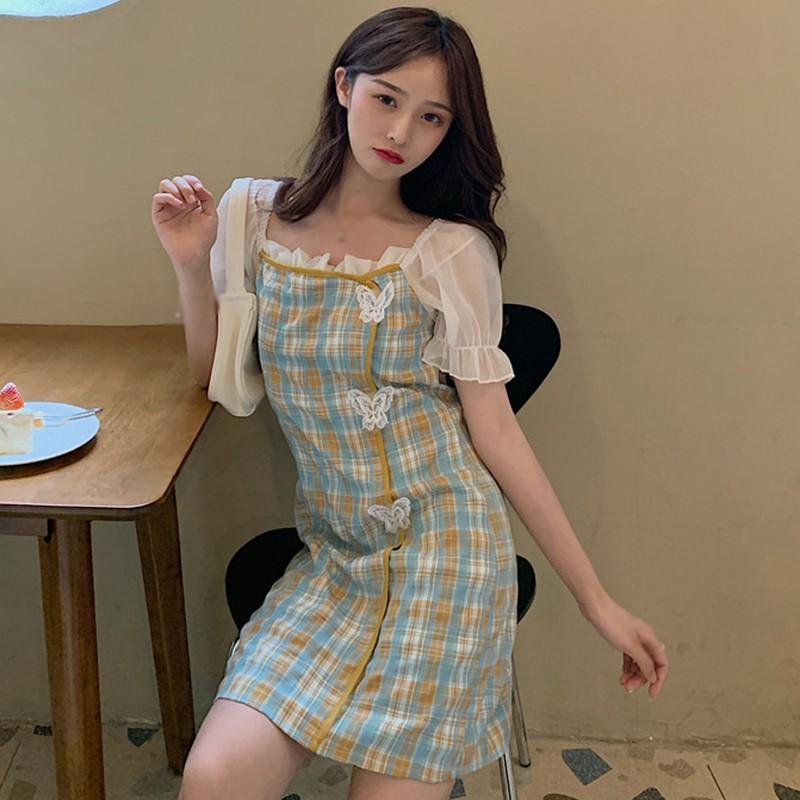 Đầm tay phồng cổ vuông kẻ sọc caro Retro