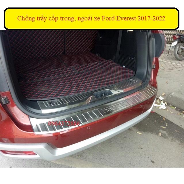 Ốp chống trầy cốp trong, ngoài xe Ford Everest 2017-2022 inox cao cấp
