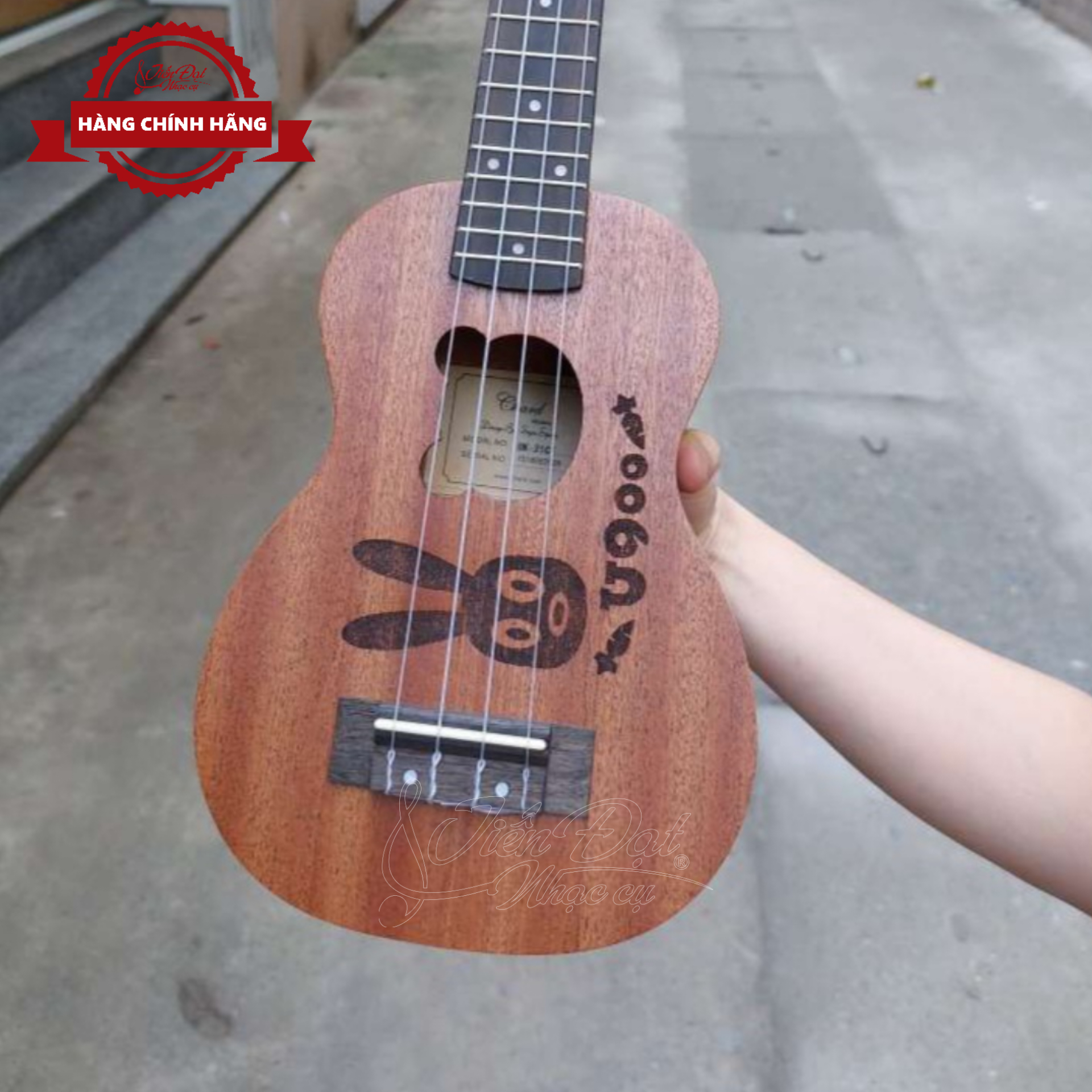 Đàn Ukulele Soprano Chard U-21CT, Mặt Đàn Gỗ Gụ, Nhỏ Gọn