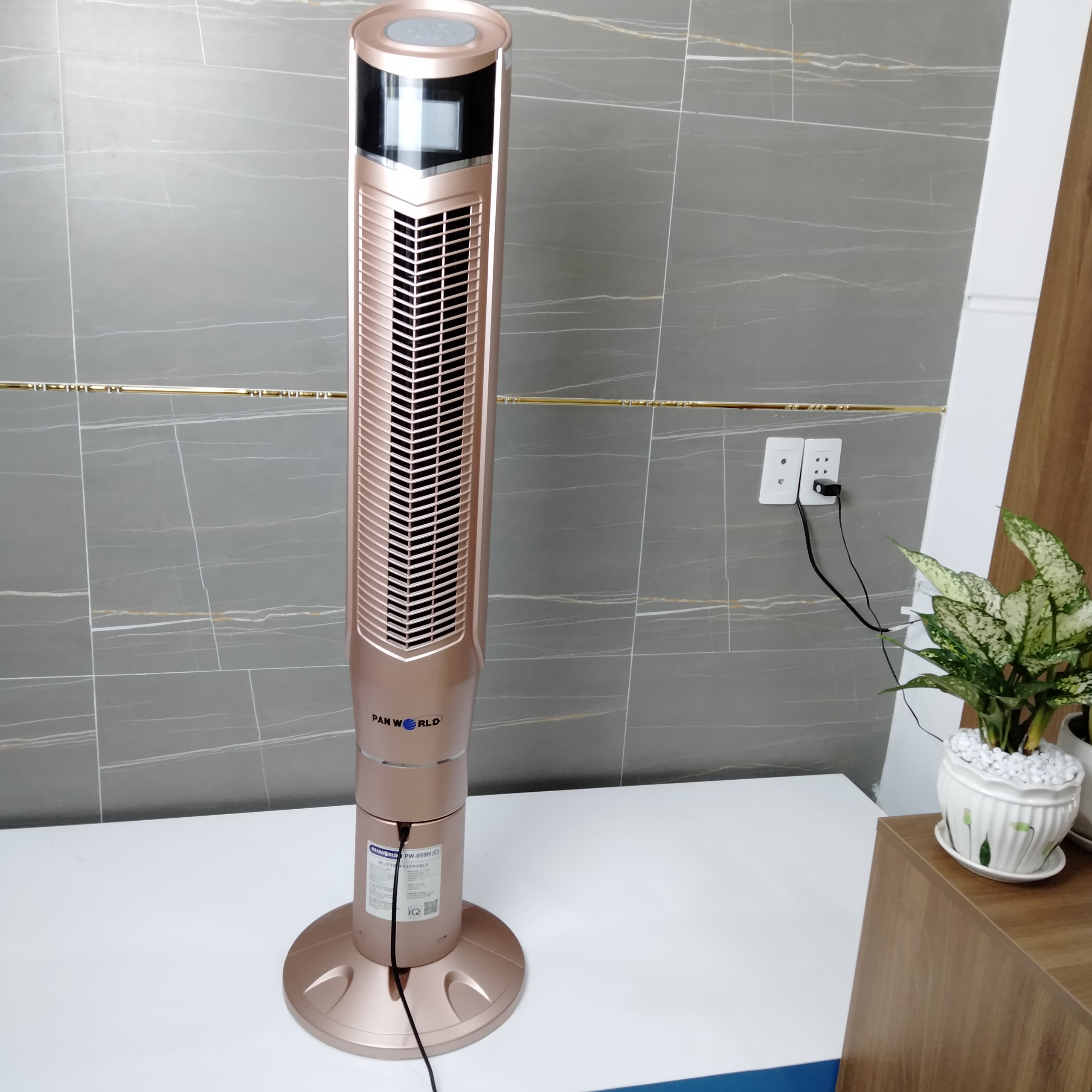 Quạt tháp tháp Panworld PW-059H quạt không cánh xoay 360 độ - Hàng chính hãng