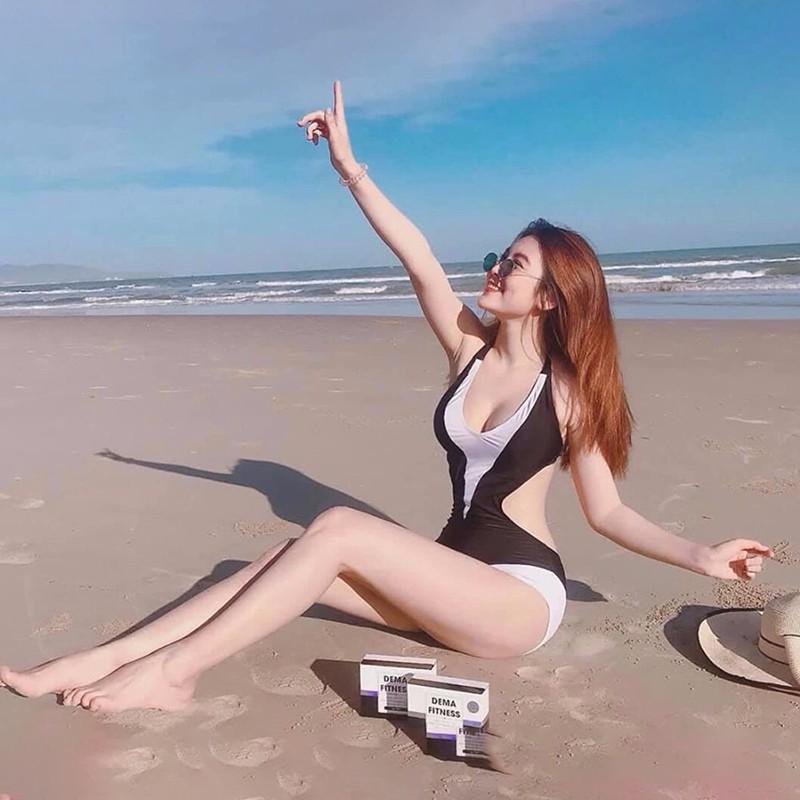 Bikini Đồ Bơi Một Mảnh Thần Liền Lệch Vai Gợi Cảm Màu Đen Ôm Dáng Khoen Cổ Sang ChảnhLM011