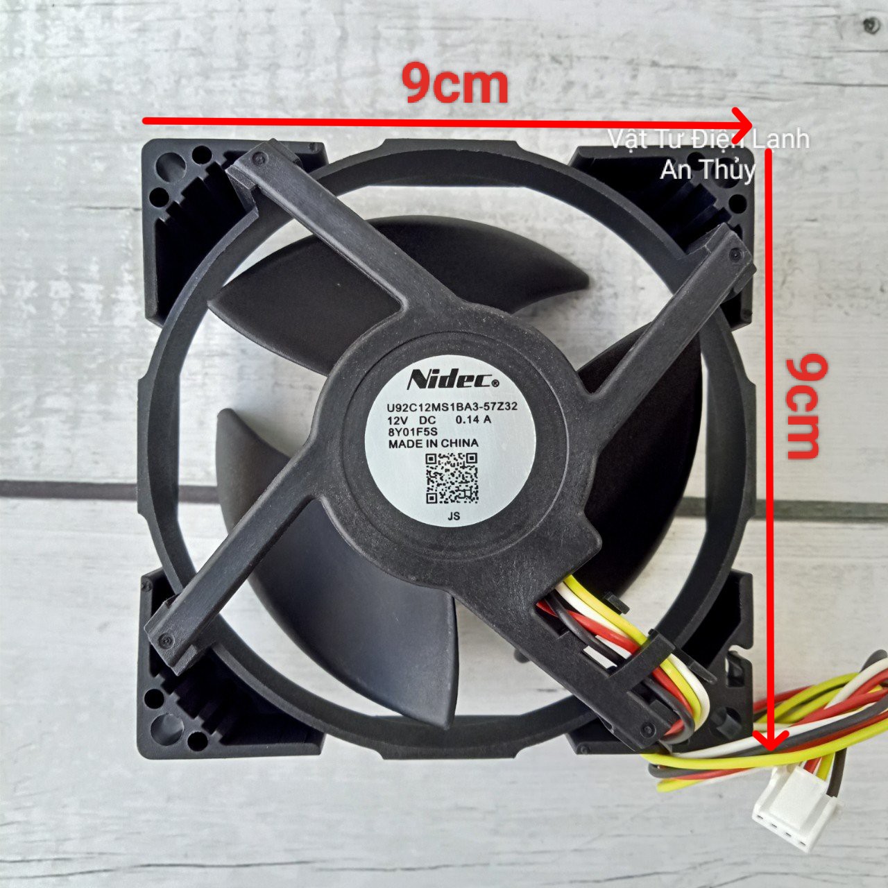 Quạt Tủ Lạnh SHARP 4 dây 12V Kích Thước 9cm x 9cm Hàng Hãng NIDEC