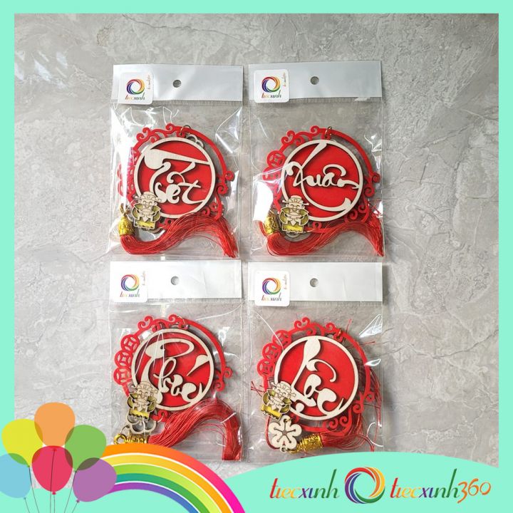 Set 2 phụ kiện treo trang trí Tết bằng gỗ viền nhung
