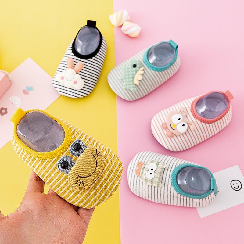 Giày tập đi cho bé hình thú