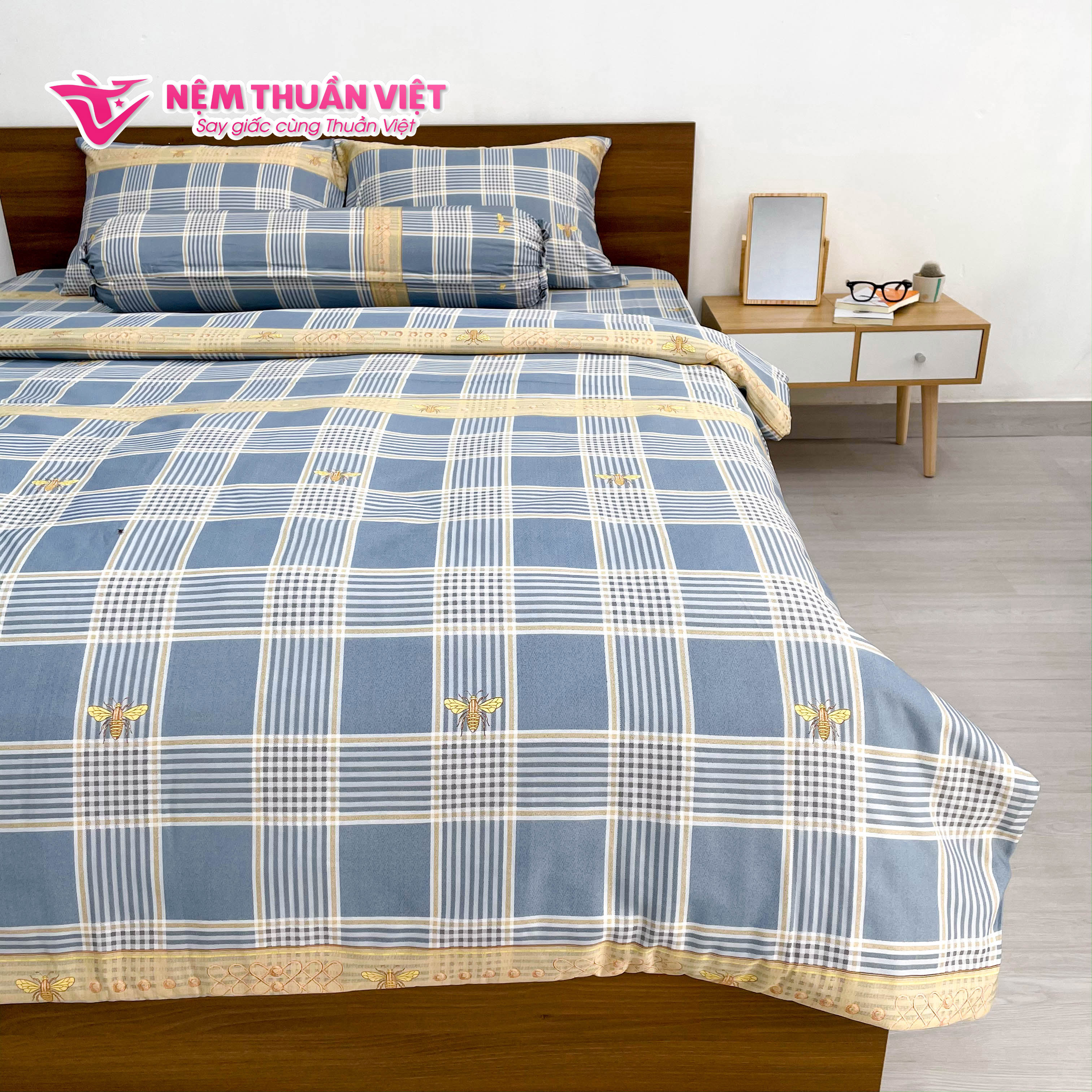 Chăn Mền Tencel Thuần Việt Cao Cấp - Họa Tiết Kẻ Sọc Con Ong TVM04180x200