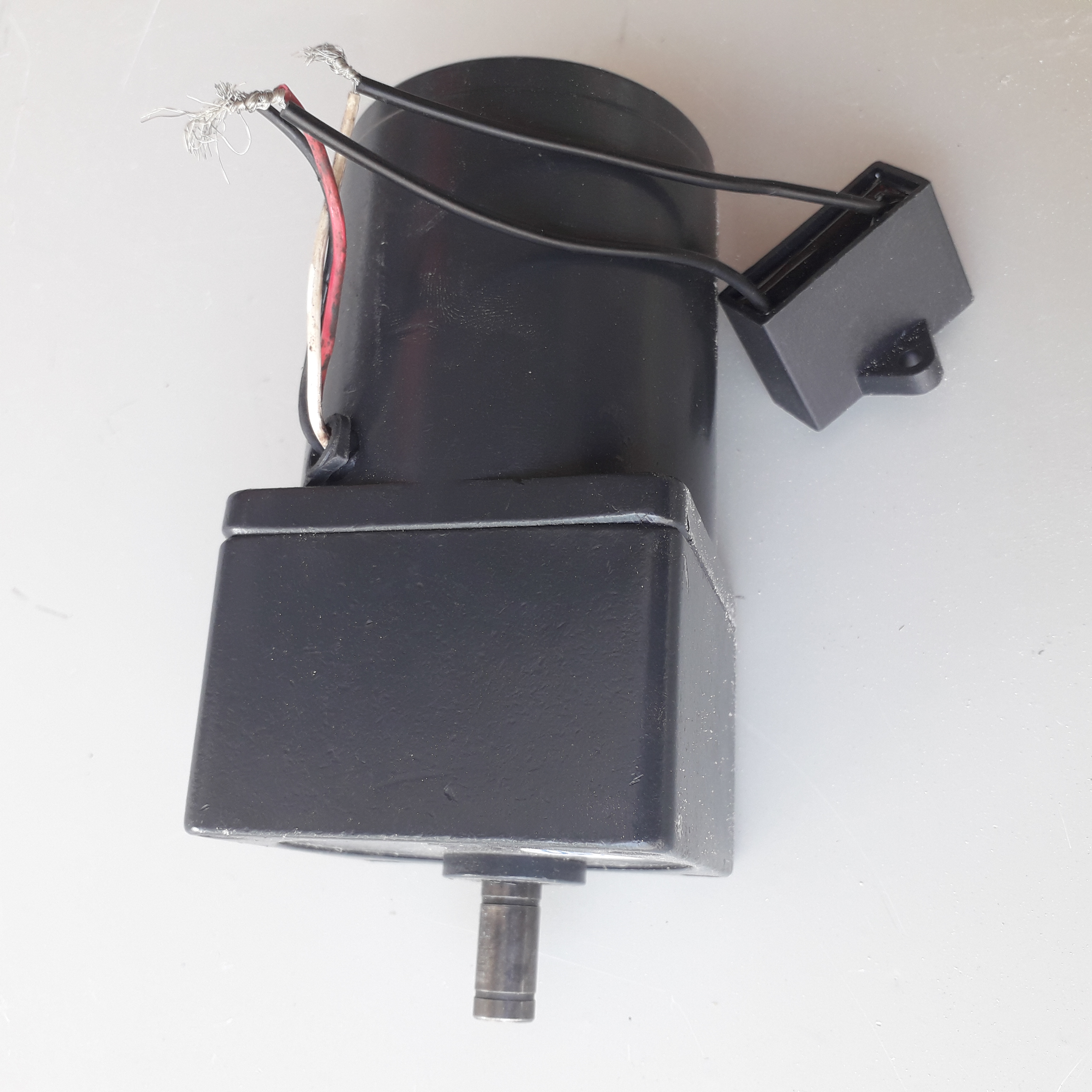 Motor chế máy quay vịt 15w 30 vòng/ phút kèm tụ