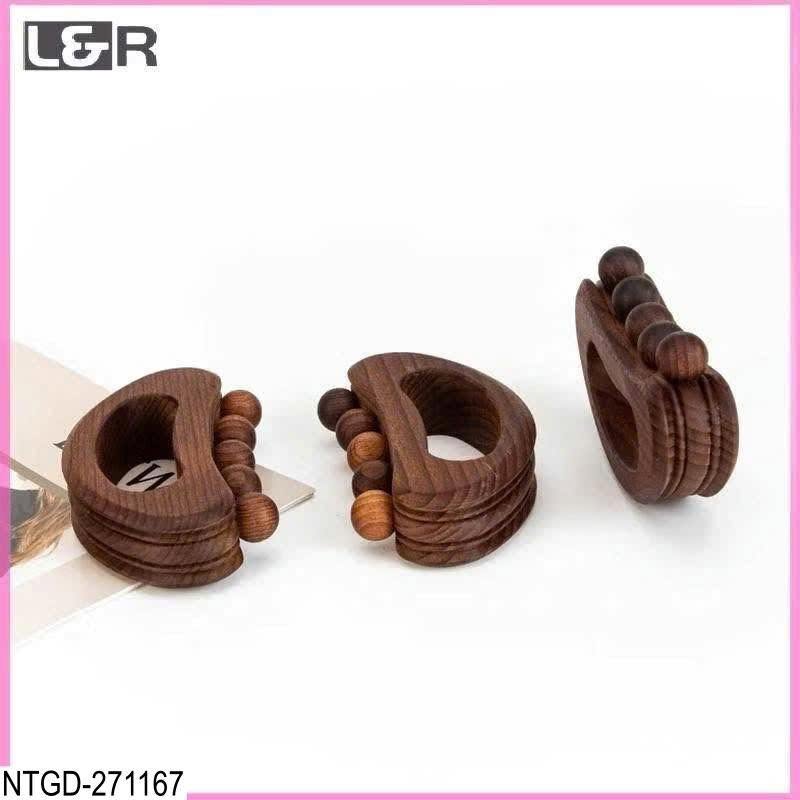 Dụng Cụ Massage Huyệt Đạo 5 Hạt Bi Bằng Gỗ Tay Cầm Chữ D Dài 13Cm