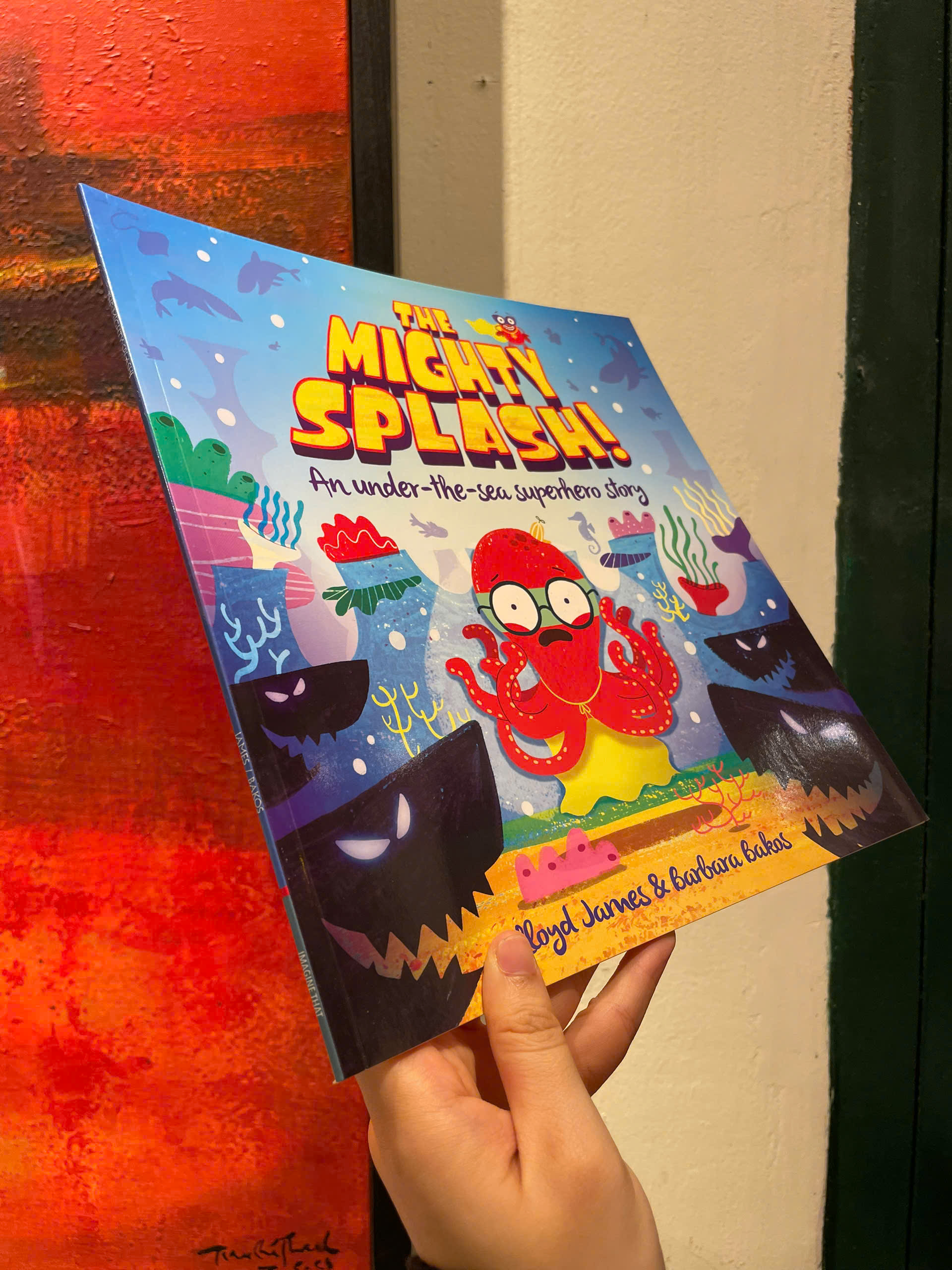 Sách - The Mighty Splash! (Picture Storybooks) by Lloyd James