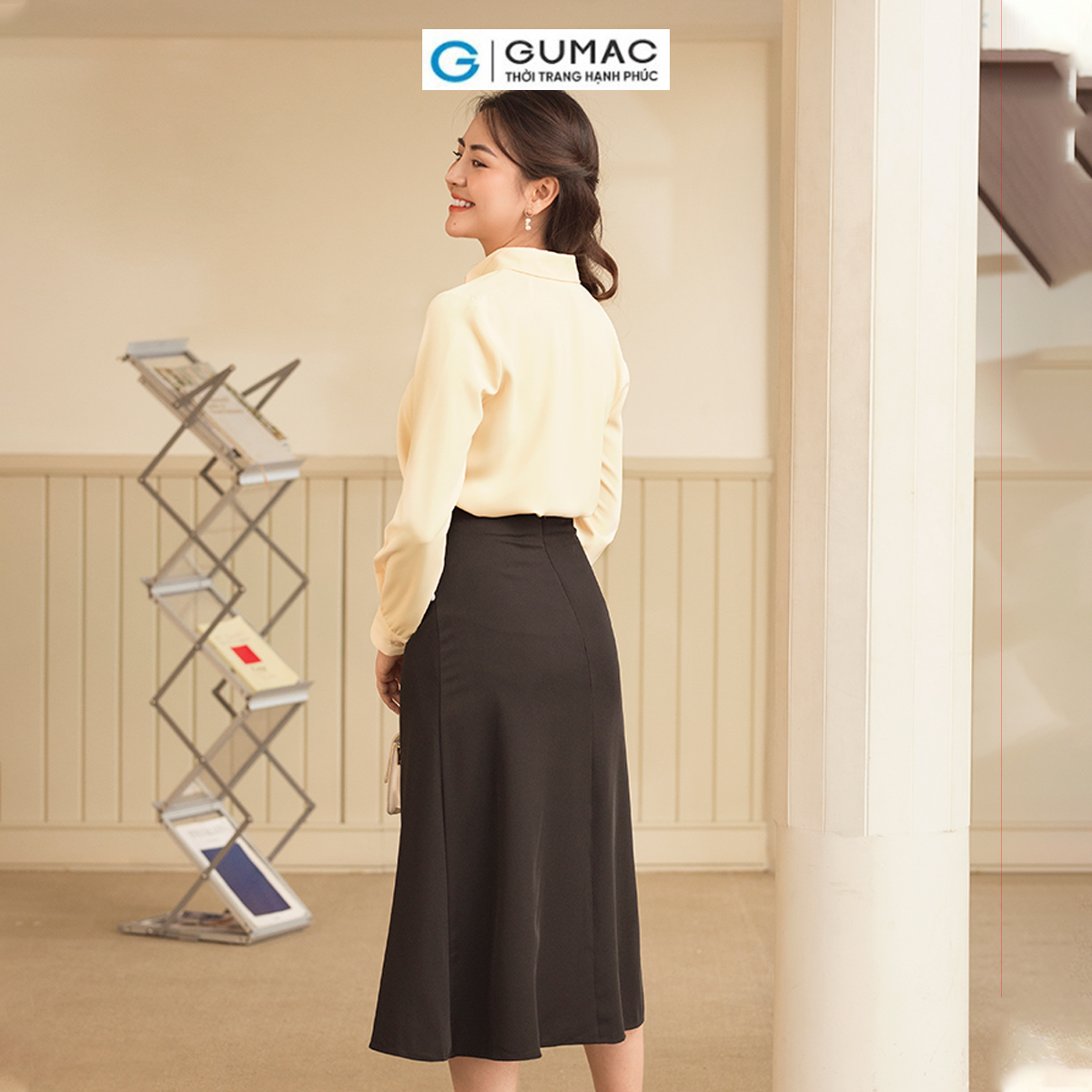 Áo sơ mi nữ tay dài phối bèo tạo kiểu nữ tính thanh lịch thời trang GUMAC AD06010