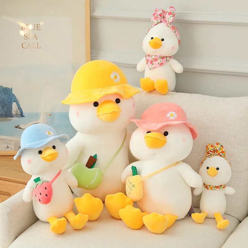 Thú nhồi bông vịt đeo túi đáng yêu - Size 22cm - Quà tặng gấu bông vịt đội nón êm mịn