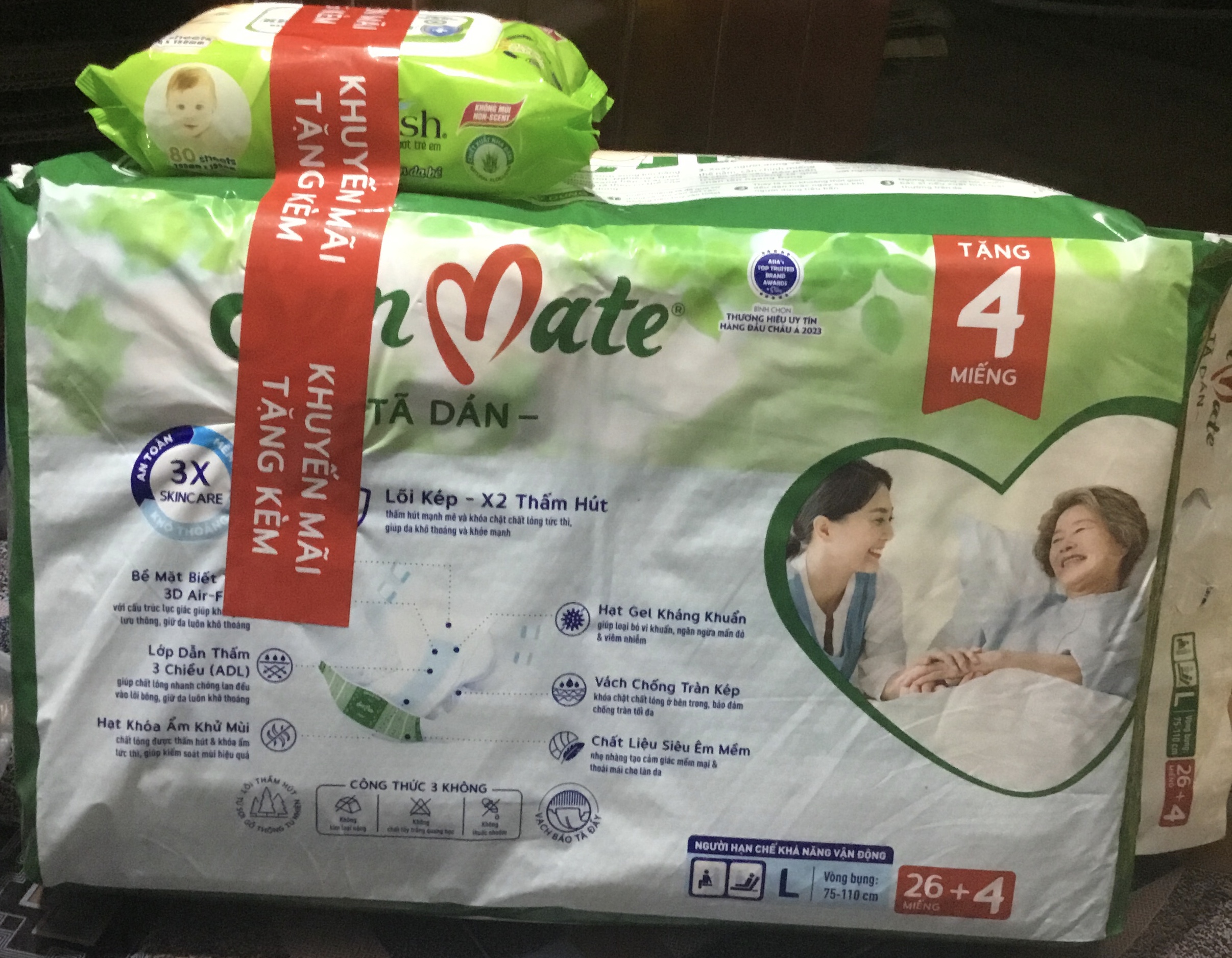 Tặng Kèm 1 Gói Khăn Ướt 80 Tờ - Tã Dán Sunmate L26 +4 - Tã Dán Cho Người Lớn -Hsd Luôn mới