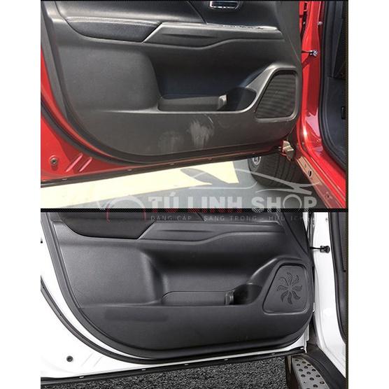 Bộ 4 Thảm Tapli cho Vinfast LUX SA dán cánh cửa chống trầy xước xe, dễ vệ sinh lau chùi