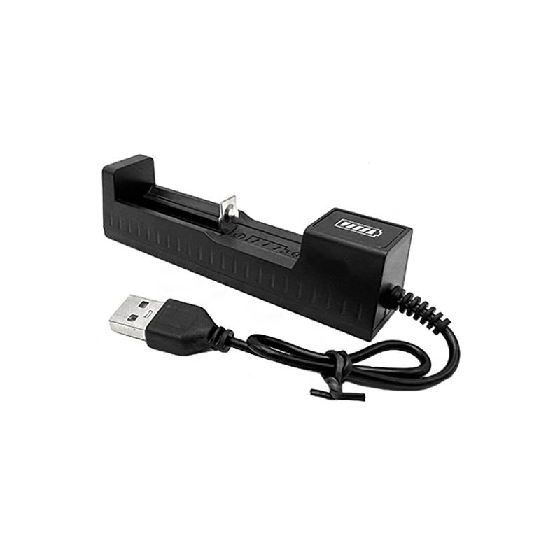 18650 3.7V 2600mAh Dung lượng đầy đủ Pin Li-ion có thể sạc lại cho Đèn pin Đèn pha Bộ đàm với Bộ sạc 4.2V1A Điện áp danh định: 3.7V