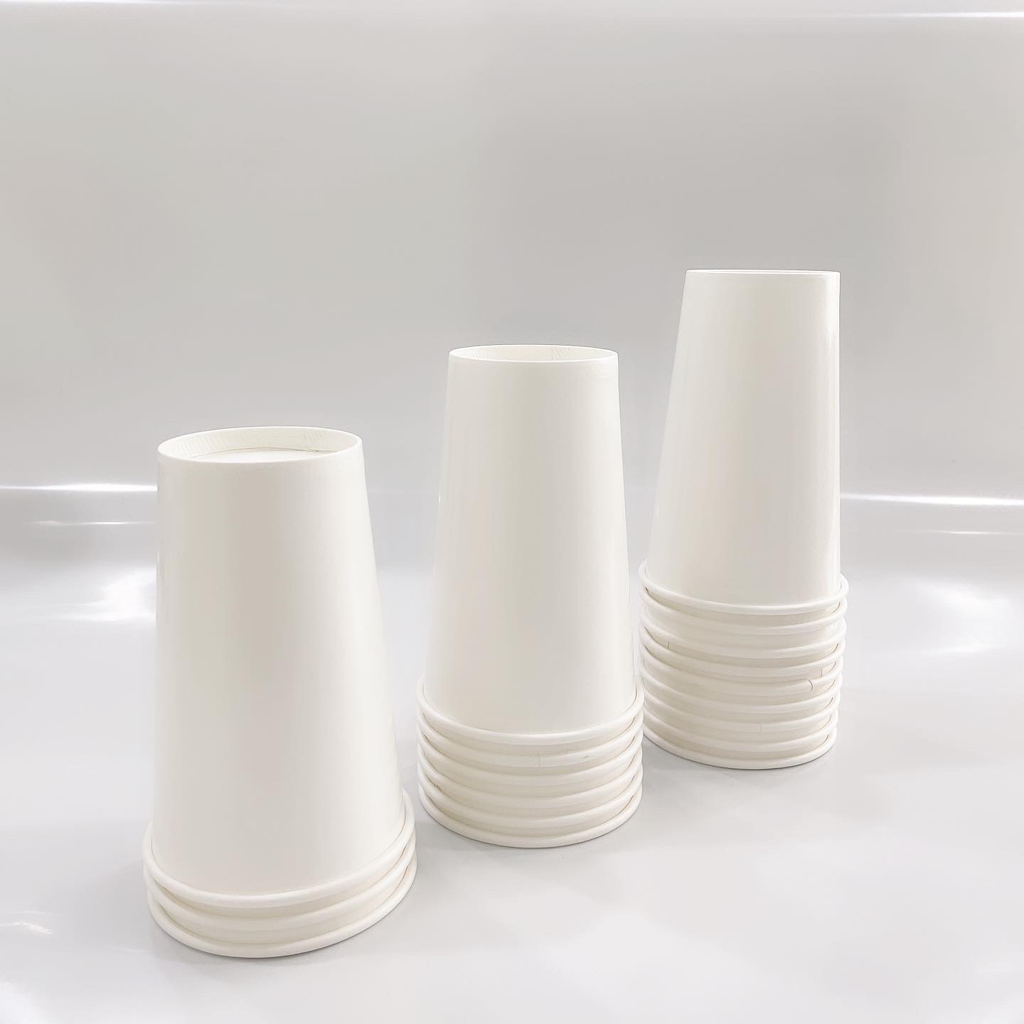 Ly giấy 16oz~472ml - Lốc 50 ly giấy trơn