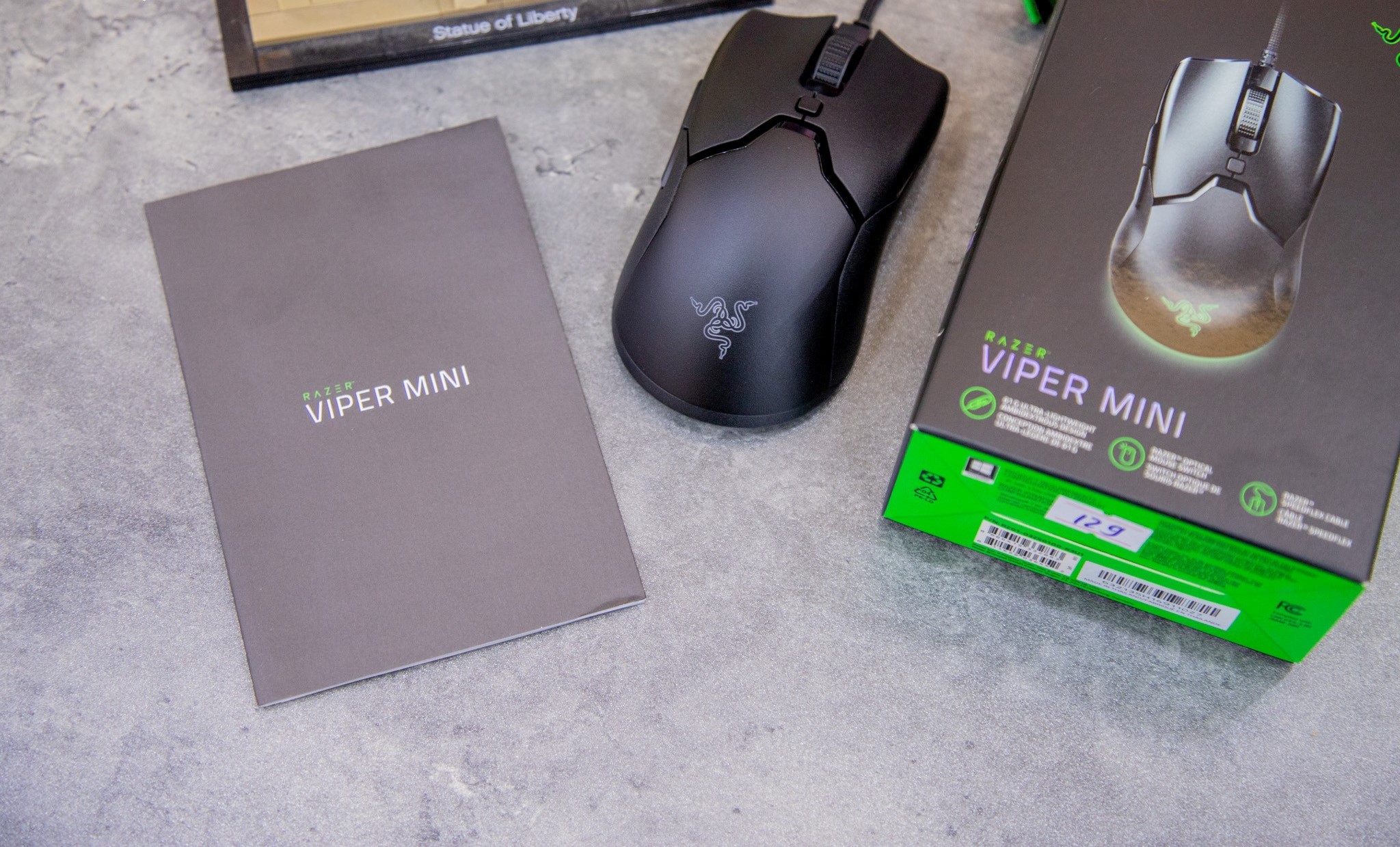 Chuột Razer Viper Mini-Wired-NASA Packaging_Mới, hàng chính hãng