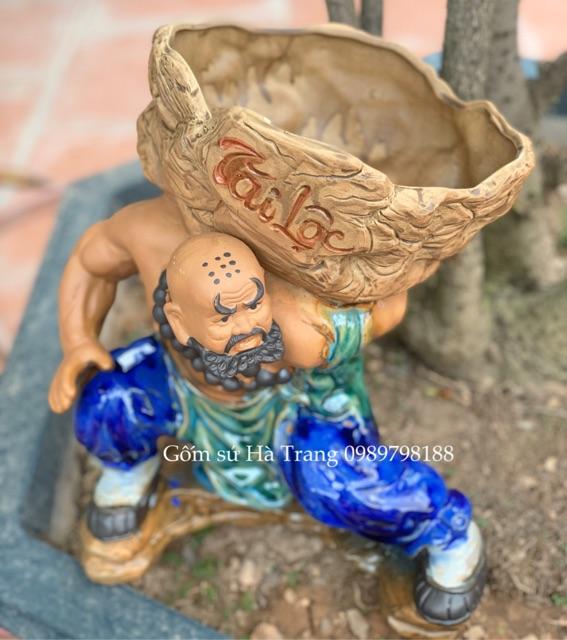 Tượng la hán cõng chậu TÀI LỘC