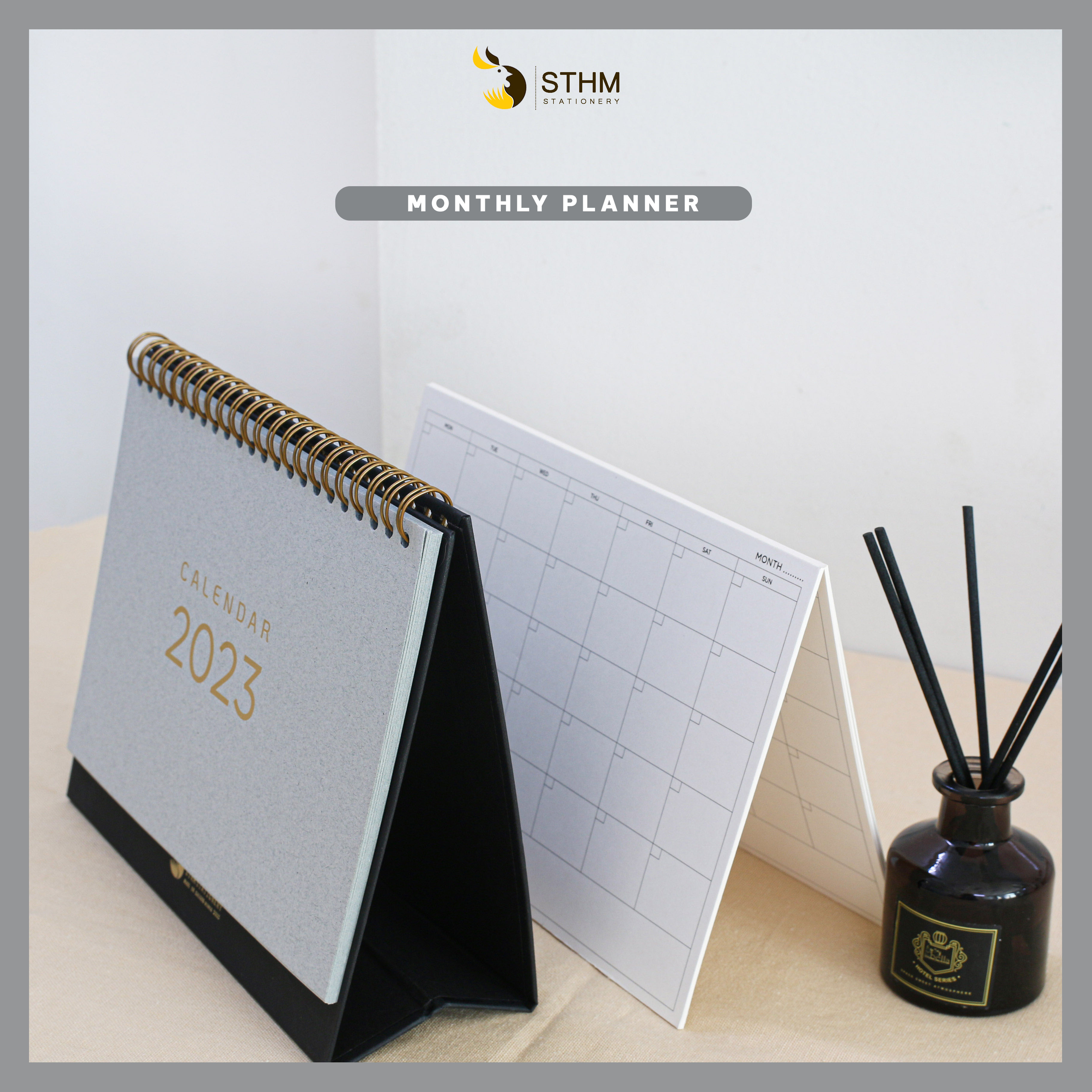 [STHM stationery] - Lịch bàn lò xo 2023 - Grey - Giấy mỹ thuật cao cấp - Có lịch âm dương và checklist