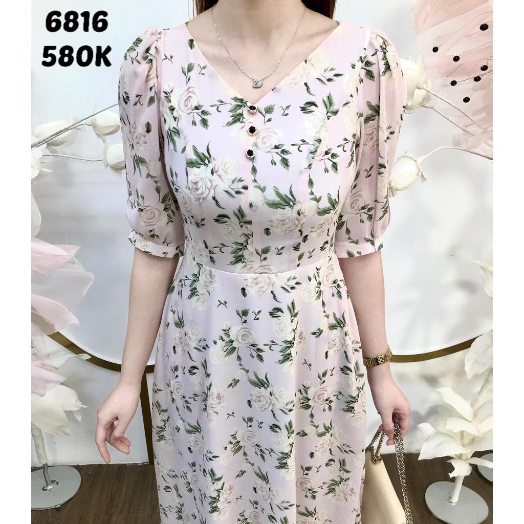 Đầm EMY EM6816 Xoè Cổ V Tay Khoét