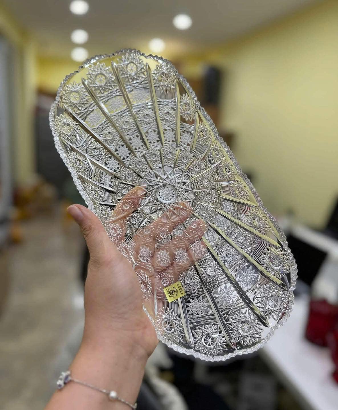 Đĩa Bầu Dục Pha Lê Mài M57 Bohemia – Tinh Hoa Nghệ Thuật Từ Tiệp Khắc Hàng chính hãng