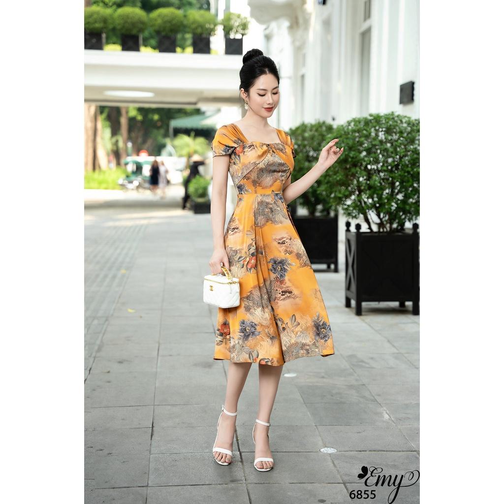 Đầm EMY EM6855 Xoè Cổ Vuông Tay Xếp Ply