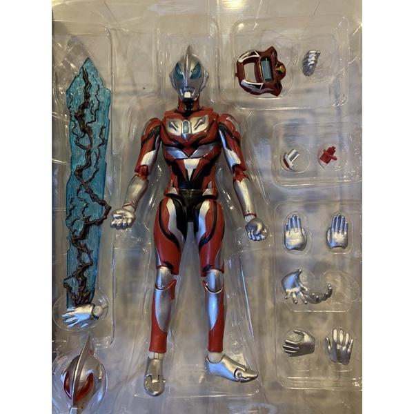 Mô hình khớp phim siêu nhân Ultraman Geed 18cm