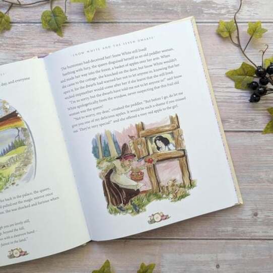 Sách A Treasury Of Bedtime Stories