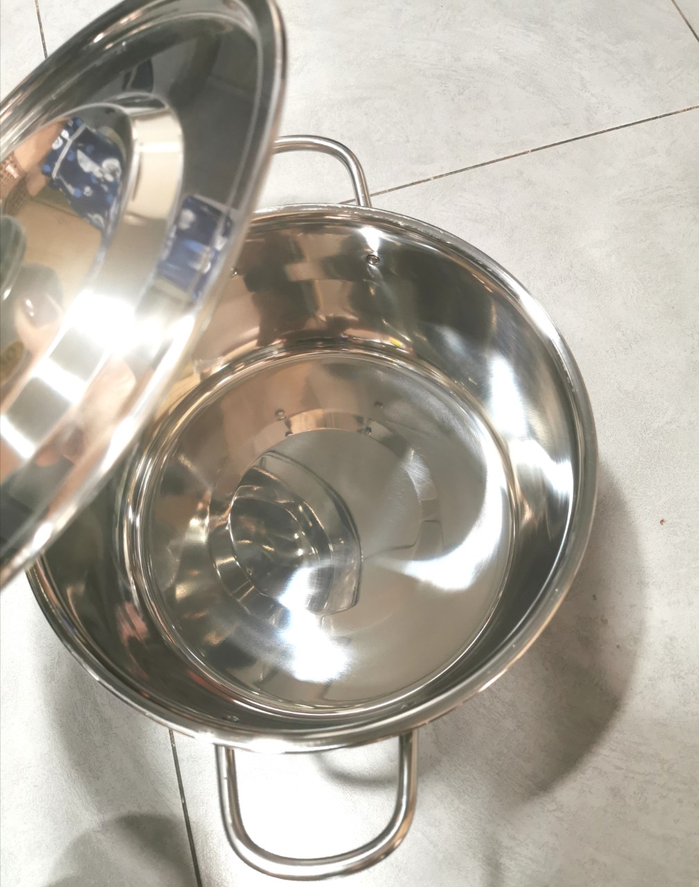 NỒI INOX CAO CẤP 30CM TẶNG 1 RỔ HÌNH TÁO