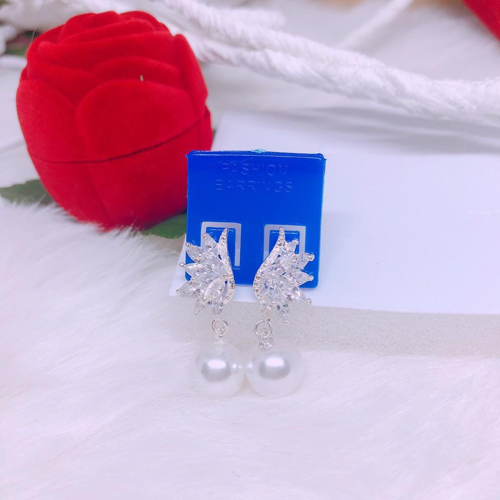 BÔNG TAI HOA GẮN HẠT CHÂU MÃ BT001502 -