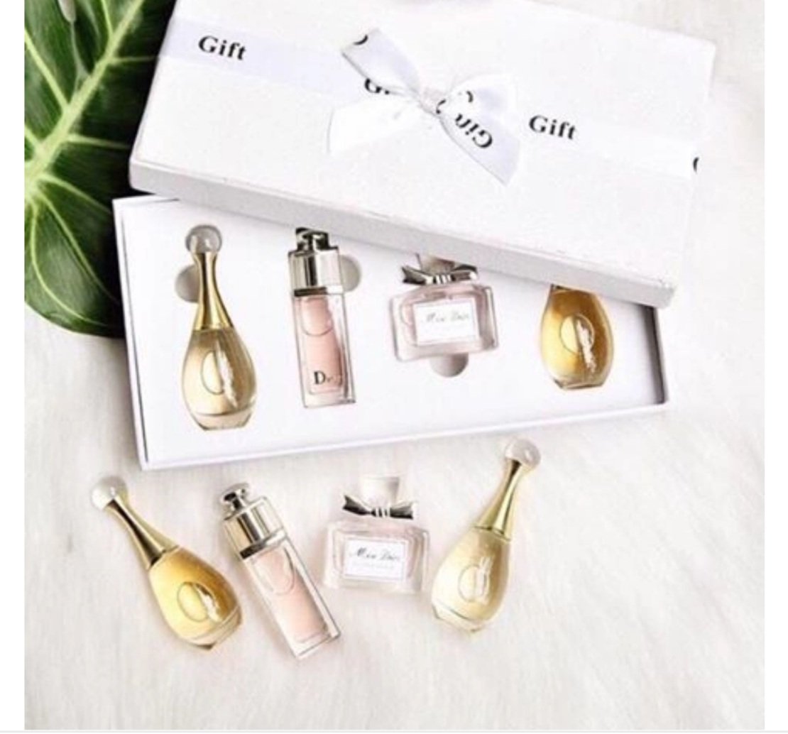 Set Nước Hoa Mini Dior  4 chai x 5ml