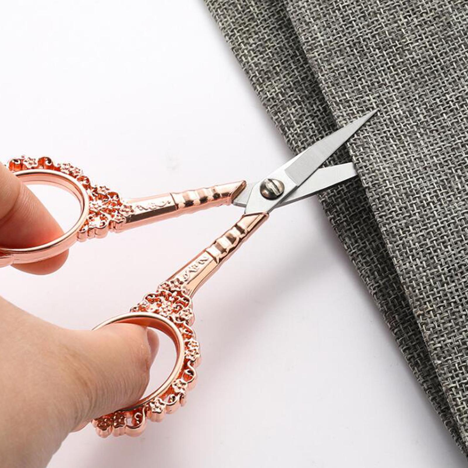 Embroidery Scissors Kit, European Antique Vintage Sewing Kit, Complete Vintage Sewing Tools with Embroidery Scissors, Needle Case, Awl for Sewing