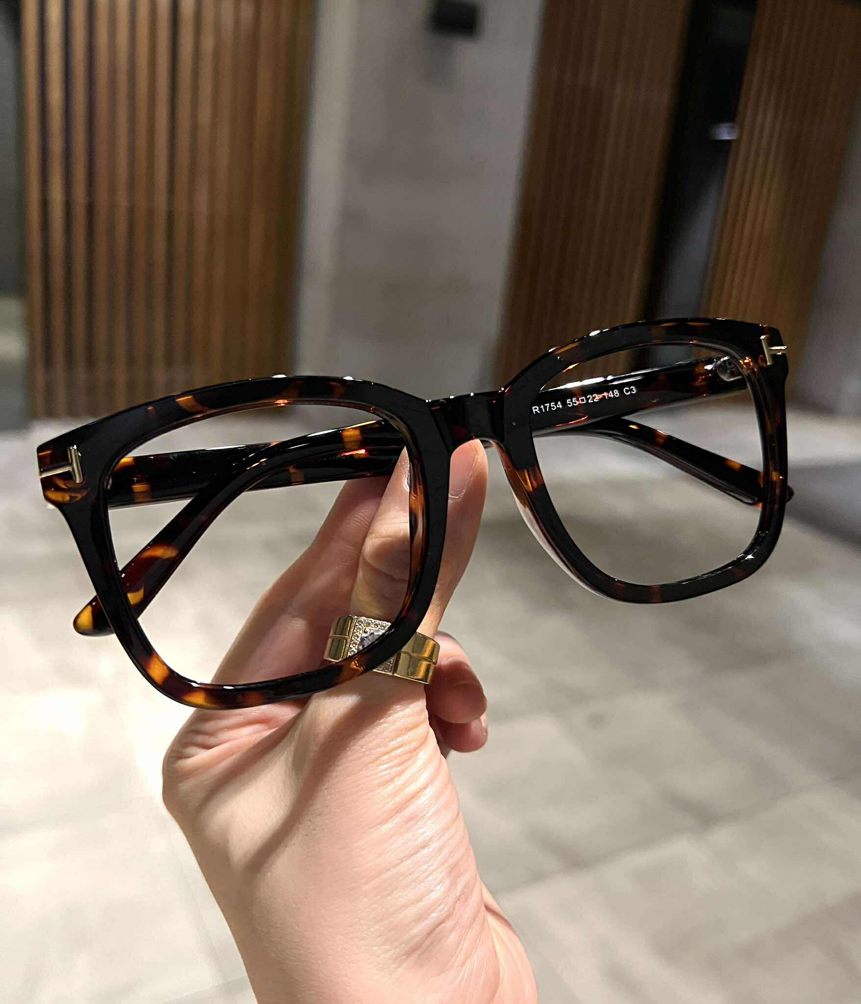 Kính mắt unisex Mắt vuông to Oversize gọng nhựa Aetate cao cấp