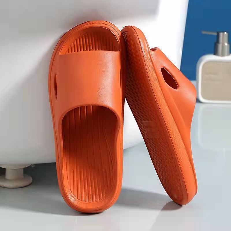 Dép xốp  sọc cao cấp  đi trong nhà , mang trong văn phòng, nhà tắm , đế dép làm bằng nhựa chống trơn trượt ,chống thấm nước , êm nhẹ  ,mềm mại mang lại cảm giác thoải mái  cho người sử dụng