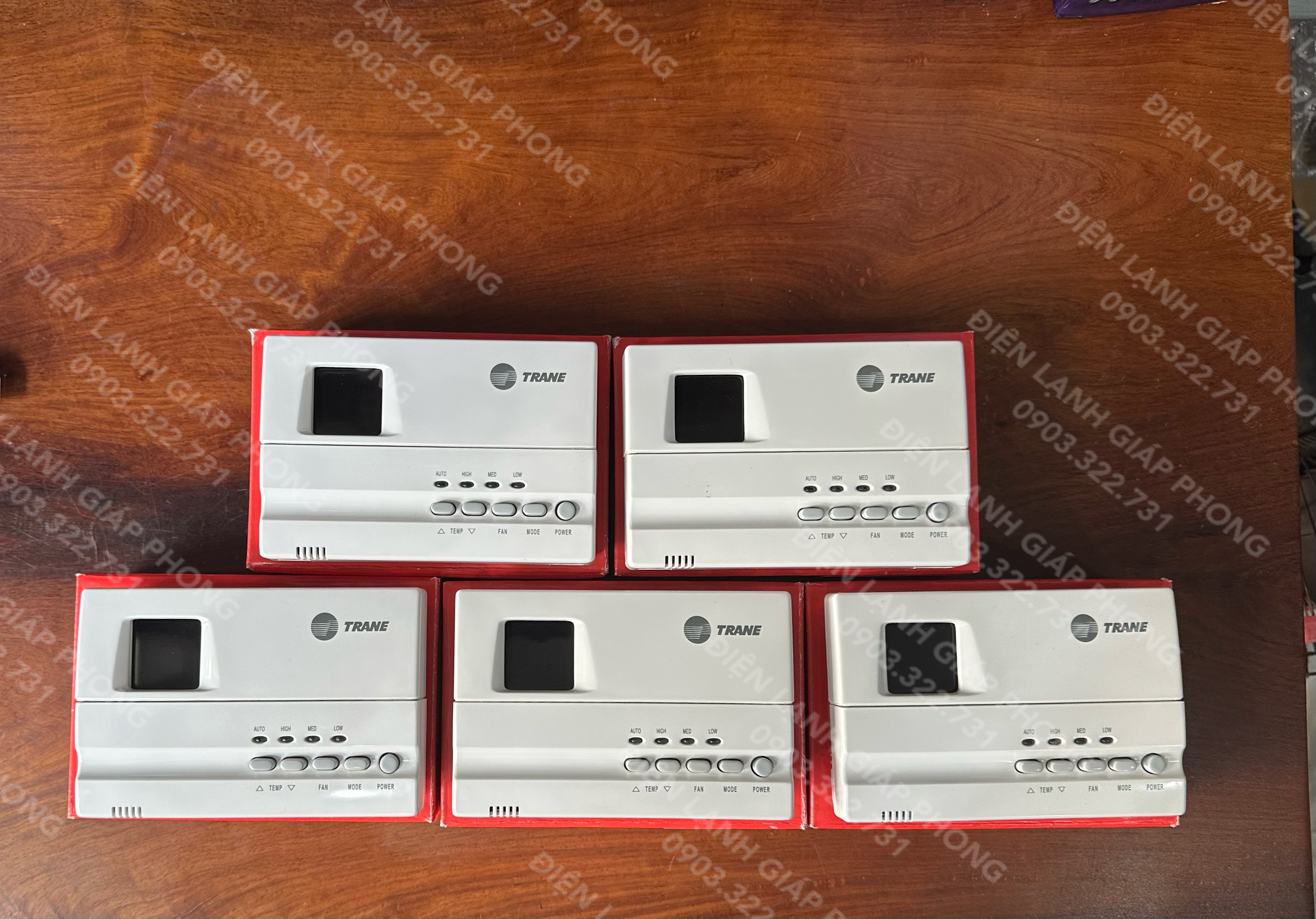 Thermostat điều khiển Trane 1 comp Model ITN23-0841-0 P/N 024-0495-004 - Hàng chính hãng