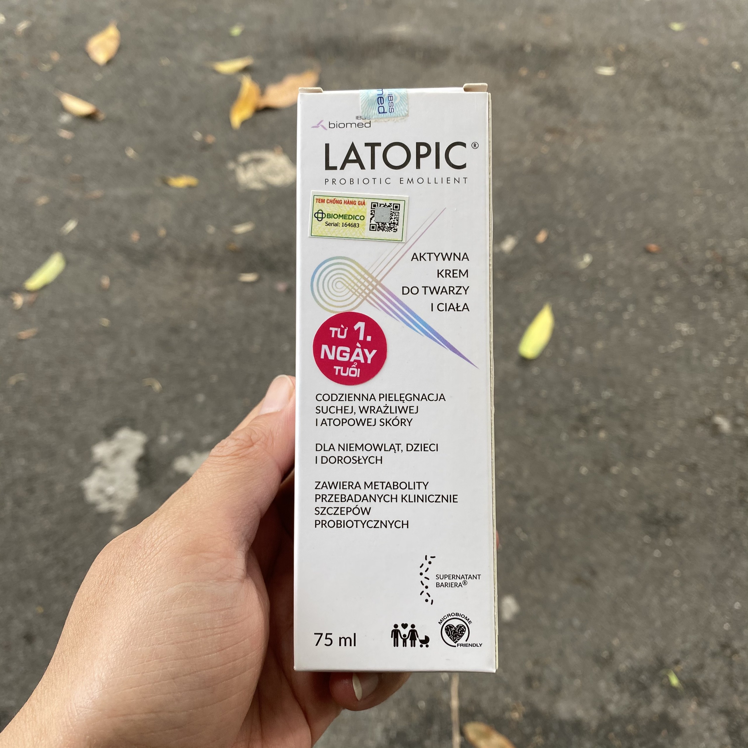 Kem dưỡng ẩm dịu ngứa da nhạy cảm Latopic Face Body Cream 75ml