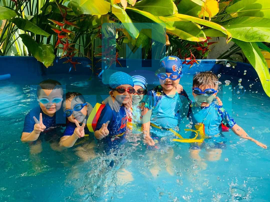 Bể bơi khung kim loại  - Bể bơi cho bé KT 2.5x1.5x0.8m - Thương hiệu MAXPOOL