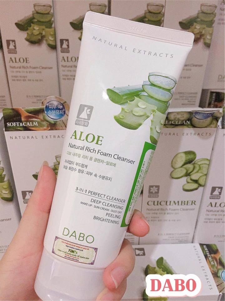 Sữa rửa mặt Hàn Quốc Dabo Aloe Natural Rich Foam Cleanser (180ml)