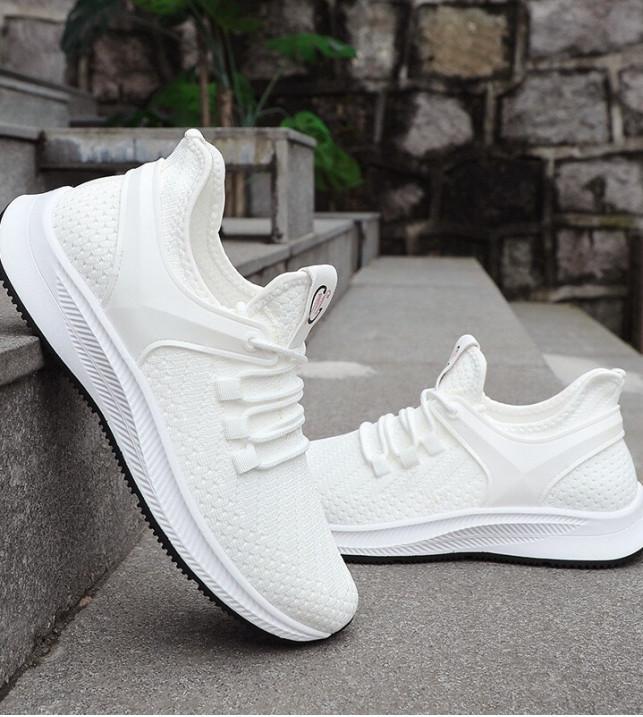 giày Sneaker nam phong cách hiện đại