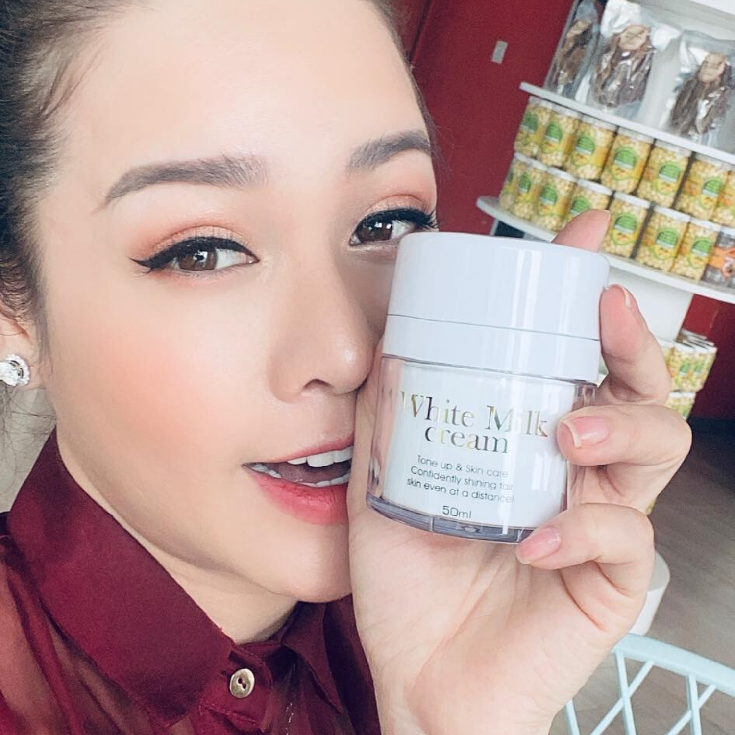 LAURA SUNSHINE WHITE MILK CREAM - Kem Sữa Trắng Da Mặt (Ban ngày) - Mỹ Phẩm Nhật Kim Anh